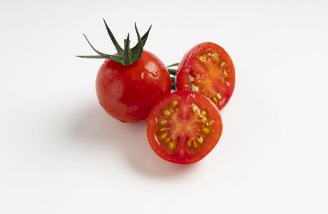 おいしいトマトの選び方と保存法